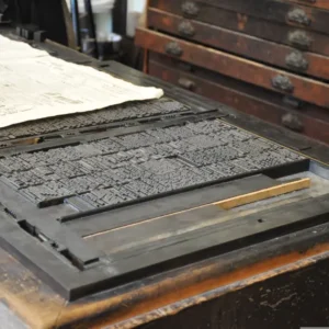 photo of an old printing machine